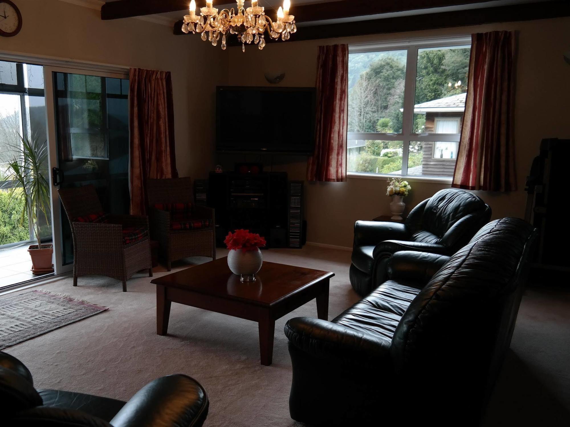 Sounds Vista B&B Picton Buitenkant foto